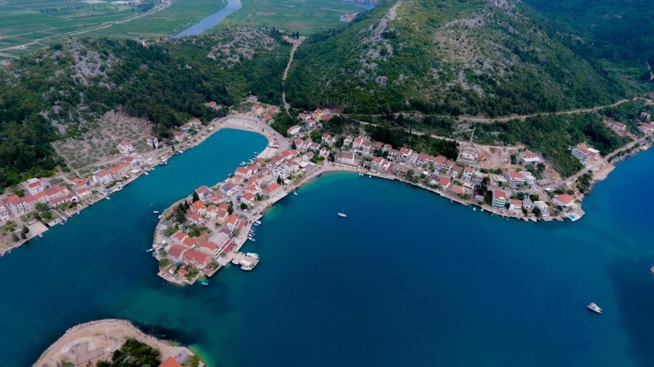 Apartment Antun - Adriatic Coast Retreat Blace Exterior photo