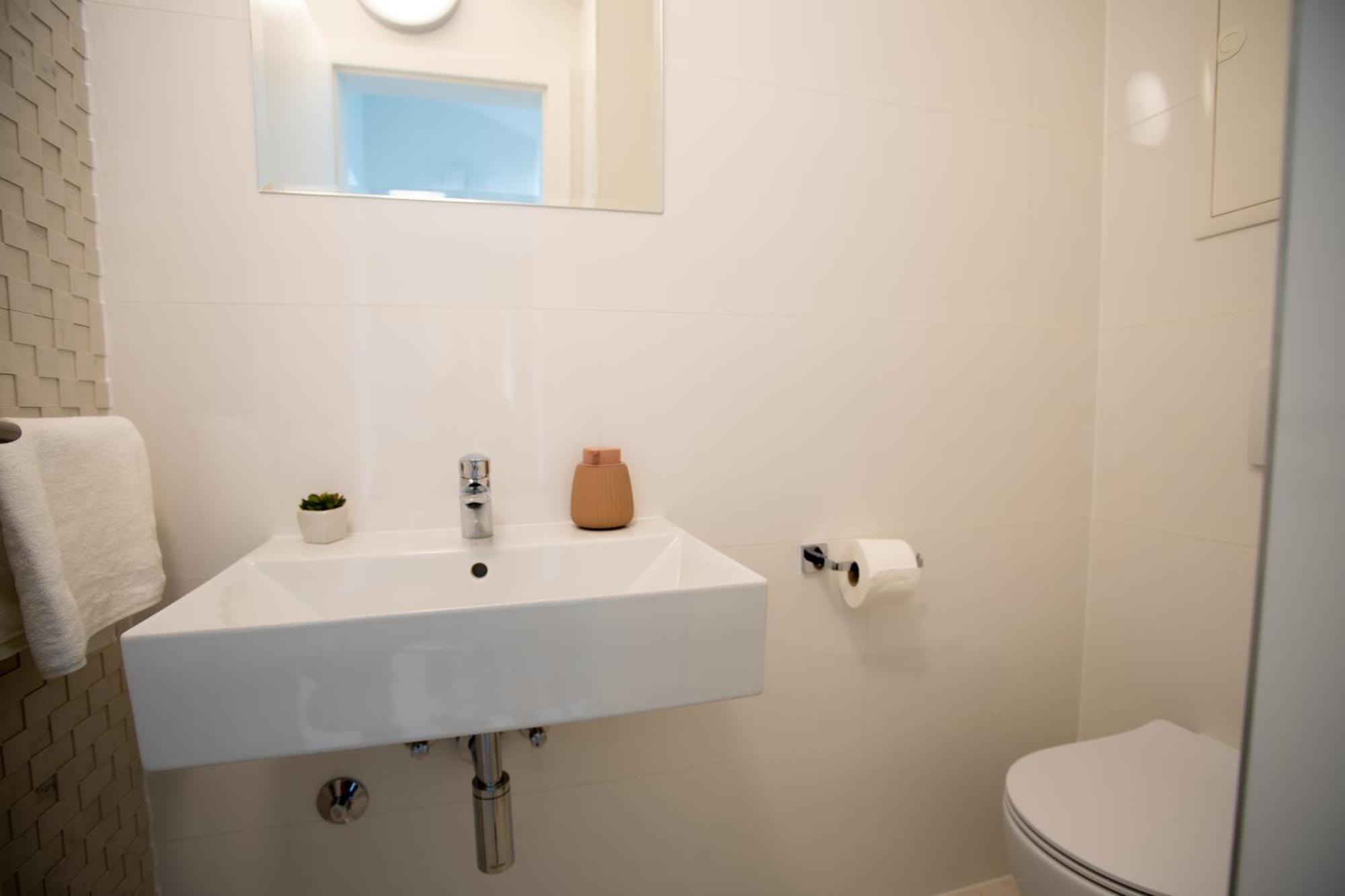 Apartment Antun - Adriatic Coast Retreat Blace Exterior photo